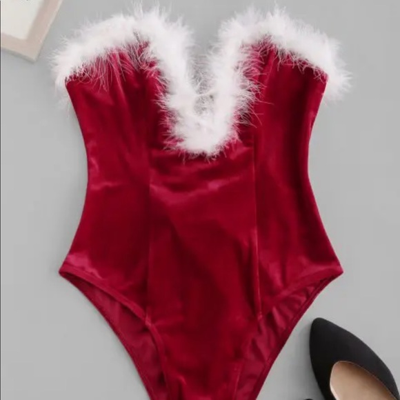 Zaful Tops - 🎄2 for $15🎄ZAFUL faux feather lace up V wired bodysuit size US XL